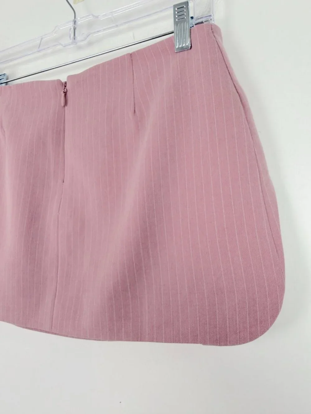 By.Dyln Zayne Mini Skirt Stripes High Slit Revolve Pink Pinstripe Size XS EUC - Picture 8 of 10